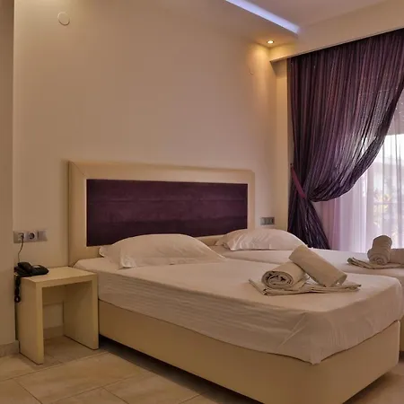 Fedra Paralia Katerinis