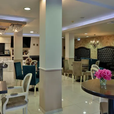 Fedra 2* Paralia Katerinis