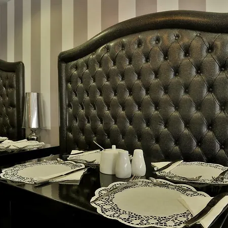 Hotel Fedra 2*