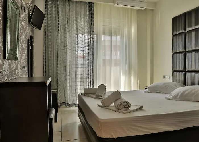 Hotel Fedra 2*